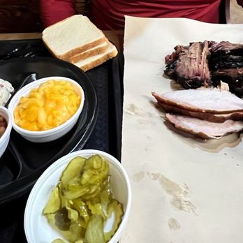 Black's Barbecue Lockhart - Brisket, Jalepeno Sausage, Pork Rib, Turkey, Potato Salad, Mac n Cheese, Beans - Barbeque Near Me - Lockhart, Texas