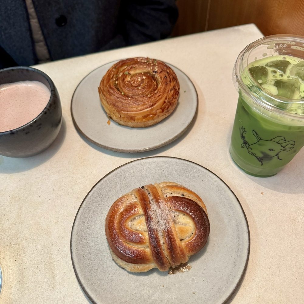 La Cabra - Bakeries Near Me - New York, New York