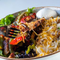 Tasty Munch - Chicken bowl with grilled chicken and fresh ingredients at Tasty Munch on the Katy Freeway.