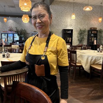 Saigon Kitchen - Linh is an excellent server! - Vietnamese Near Me - San Jose, California Saigon Kitchen - Linh is an excellent server! - Vietnamese Near Me - San Jose, California