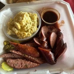 GatorPit BBQ 2.0 - Links and sausage 2 meat plate