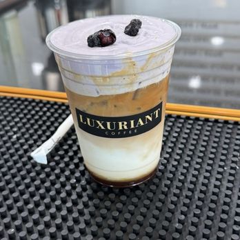 Luxuriant Coffee - Blueberry Earl Grey Latte - Coffee & Tea Near Me - Riverside, California