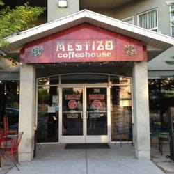 Mestizo Coffeehouse - Entrance