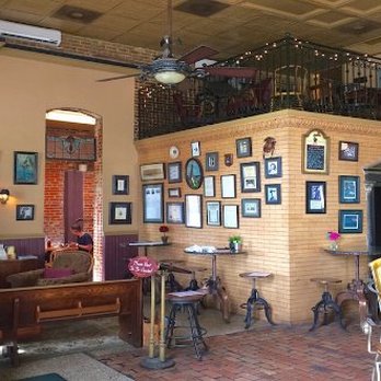 Kelly's Gingernut Pub - It was interesting this place was a bank. This is the check in and seating area. - Irish Pub Near Me - Cape Charles, Virginia