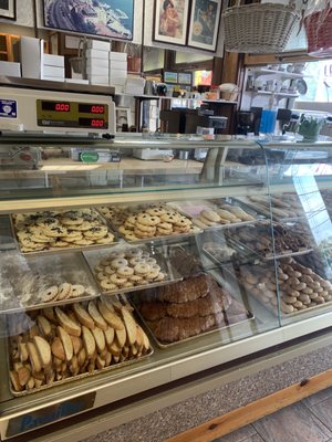 Rizzo Bakery & Pizzeria by null