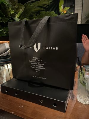 V Modern Italian by null
