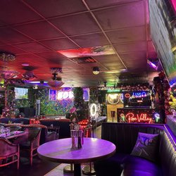 Soul - DJ booth and stage
