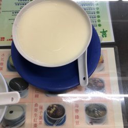 翠苑甜品專家 - Steamed egg white with milk