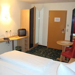 Waldhotel Vogtland - Hotels Near Me - Klingenthal, SN