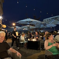 Sea Smoke Restaurant - Dining under the stars and blue shades