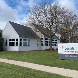 Exterior photo of Versiti Blood Center of Wisconsin - Kenosha, Wisconsin Exterior photo of Versiti Blood Center of Wisconsin - Kenosha, Wisconsin