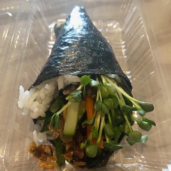Mama Kim’s - Salmon skin hand roll - Poke Near Me - Honolulu, Hawaii Mama Kim’s - Salmon skin hand roll - Poke Near Me - Honolulu, Hawaii
