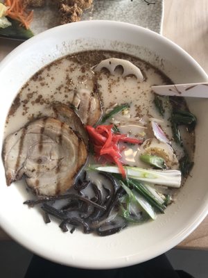 Ajinoya Sushi Ramen by null