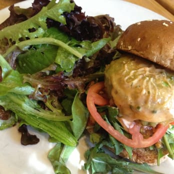 Uncommon Ground - Avocado sandwich with salad - Yummy!! - Breakfast & Brunch Near Me - Chicago, Illinois