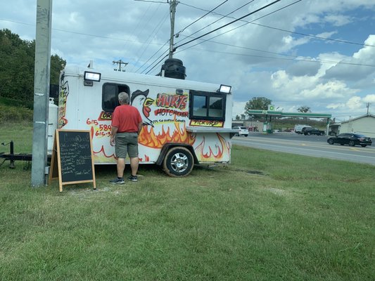 Hurt's Hot Chicken by null