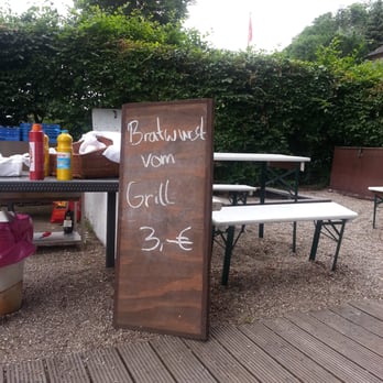 Dock 13 - Bratwurst vom Grill für 3 Euro - Lounges Near Me - Hamburg, HH