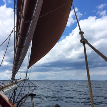 Windjammer Angelique - Sailing - Boat Charters Near Me Windjammer Angelique - Sailing - Boat Charters Near Me