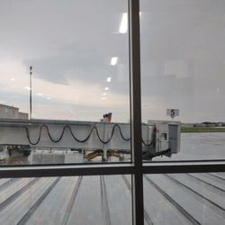 Orlando Sanford International Airport - SFB - Gates