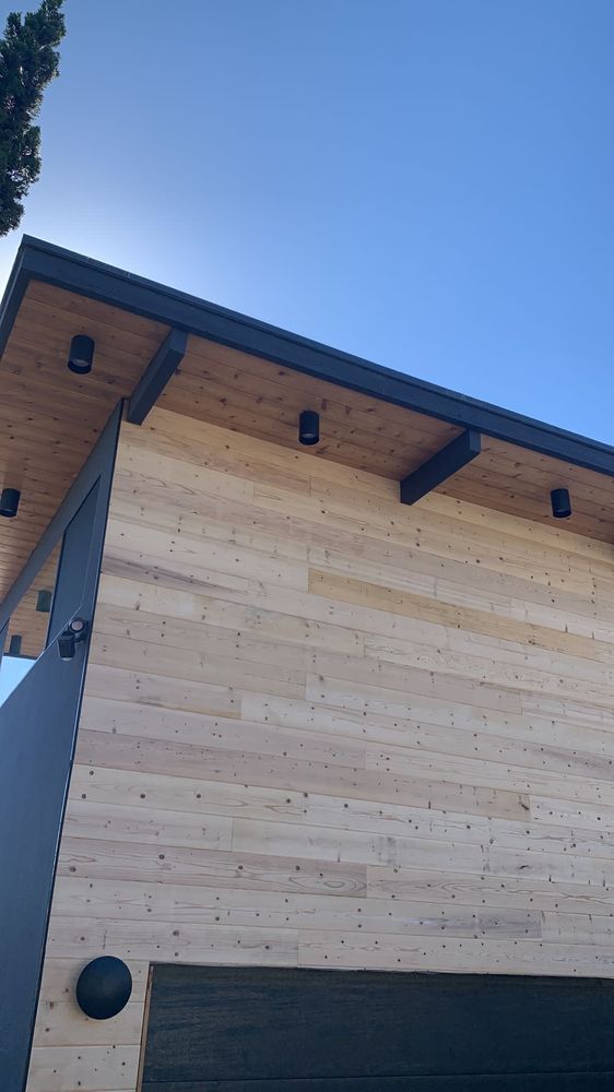 Slide of Akraba Construction