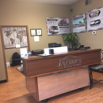 Jacob's Auto Glass - Front desk area - Auto Glass Services Near Me - Spokane, Washington