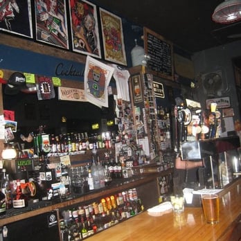 Bender's Bar and Grill - Benders Bar - Dive Bars Near Me - San Francisco, California Bender's Bar and Grill - Benders Bar - Dive Bars Near Me - San Francisco, California