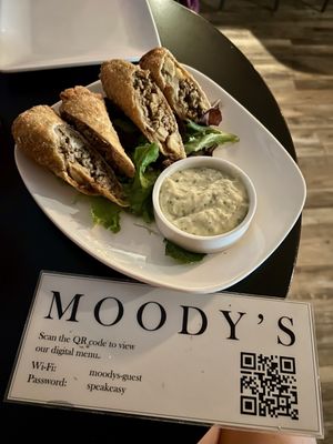 Moody's Lounge by null