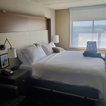 Holiday Inn Grand Rapids North - Walker - Very clean room. - Hotels Near Me - Walker, Michigan Holiday Inn Grand Rapids North - Walker - Very clean room. - Hotels Near Me - Walker, Michigan