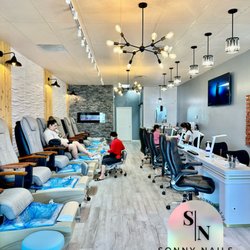 Sonny Nails Puyallup - Ready to get your nails looking fabulous? Check out our latest nail art designs that are sure to make a statement. IG: SONNYNAILS_US.