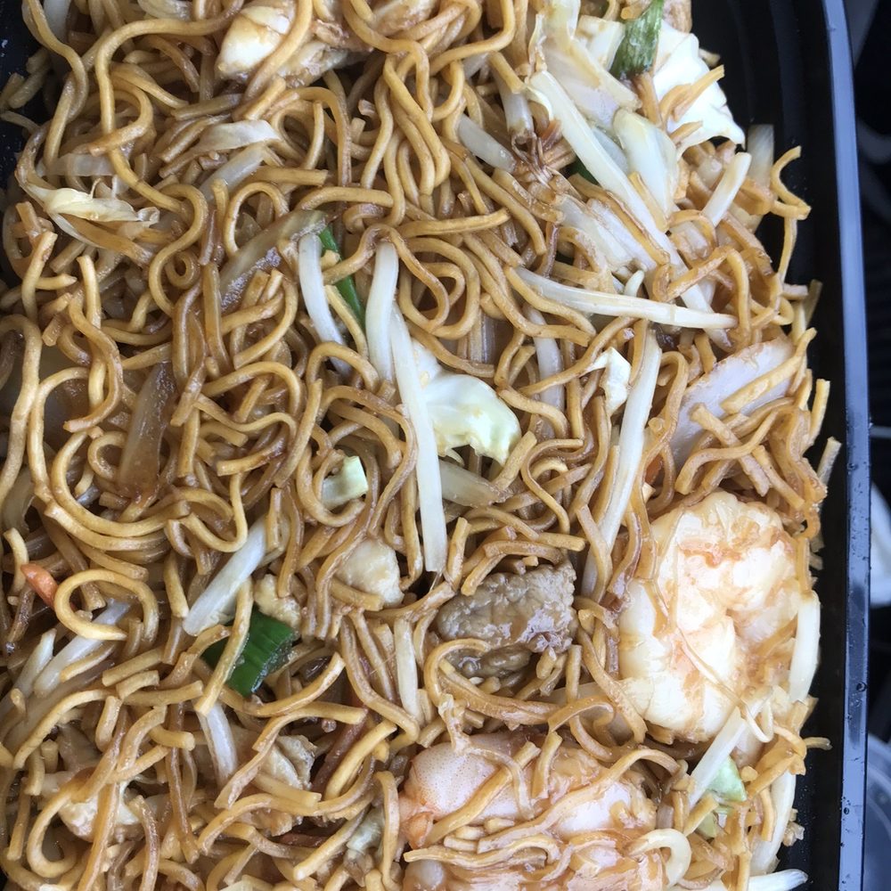Elite Dumpling - Combination skinny noodles chowmein - Seafood Near Me - Hayward, California Elite Dumpling - Combination skinny noodles chowmein - Seafood Near Me - Hayward, California