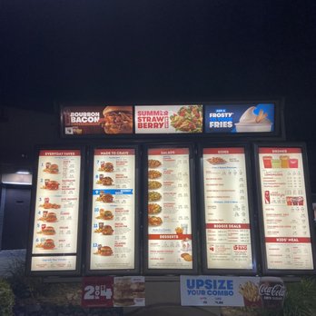 Wendy's - menus and prices on the front of the restaurant - Fast Food Near Me - Suffolk, Virginia