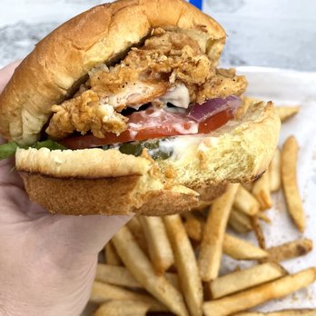 Captain's Catch - Crispy Chicken Sandwich with lettuce, tomato, pickles, onion and mayonnaise - Seafood Near Me - Greensboro, North Carolina