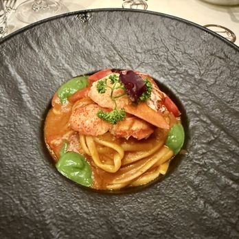 CiPasso - LOBSTER LINGUINE they also made a gluten free version with spaghetti - Wine Bars Near Me - Rome, RM CiPasso - LOBSTER LINGUINE they also made a gluten free version with spaghetti - Wine Bars Near Me - Rome, RM