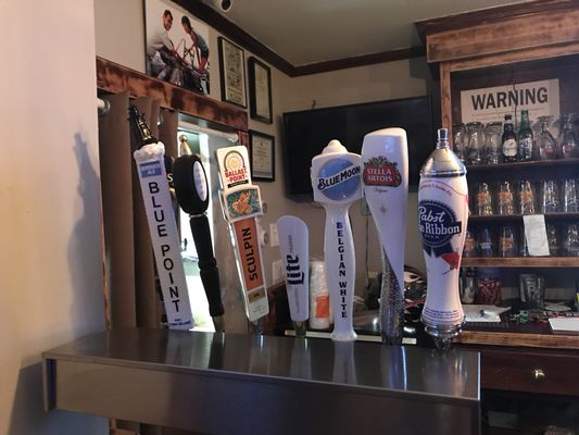 Del's Bar & Grill by null