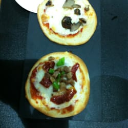 Cien Pizzitas
