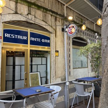 Leitaria Anunciada - Cafes Near Me - Lisbon, 11