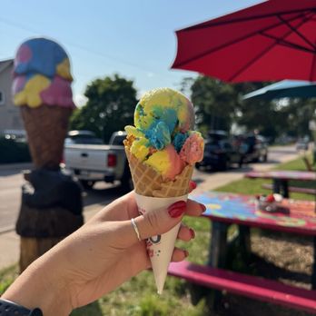 Grampa Tony's - New American Near Me - La Pointe, Wisconsin