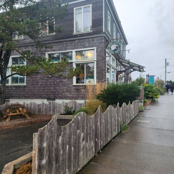 Bald Eagle Coffee House - Bald Eagle - Coffee & Tea Near Me - Cannon Beach, Oregon