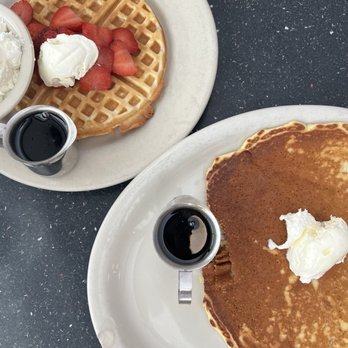 The Monument Café - Pancake and waffles - American Near Me - Georgetown, Texas The Monument Café - Pancake and waffles - American Near Me - Georgetown, Texas