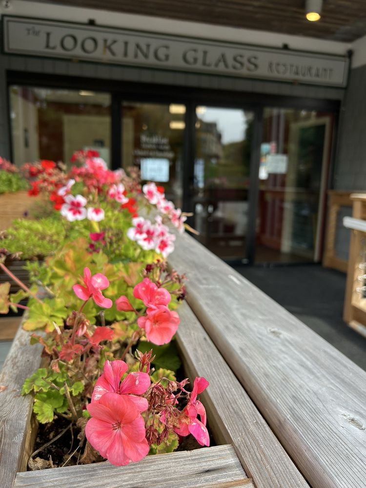 The Looking Glass Restaurant