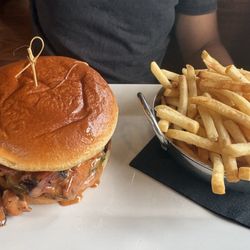 Burnt ends sandwich