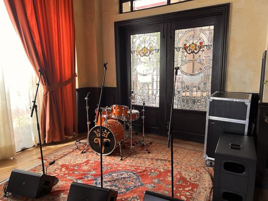 The Victorian by null