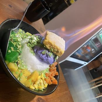 Full House BBQ - Flaming halo halo - Barbeque Near Me - Las Vegas, Nevada