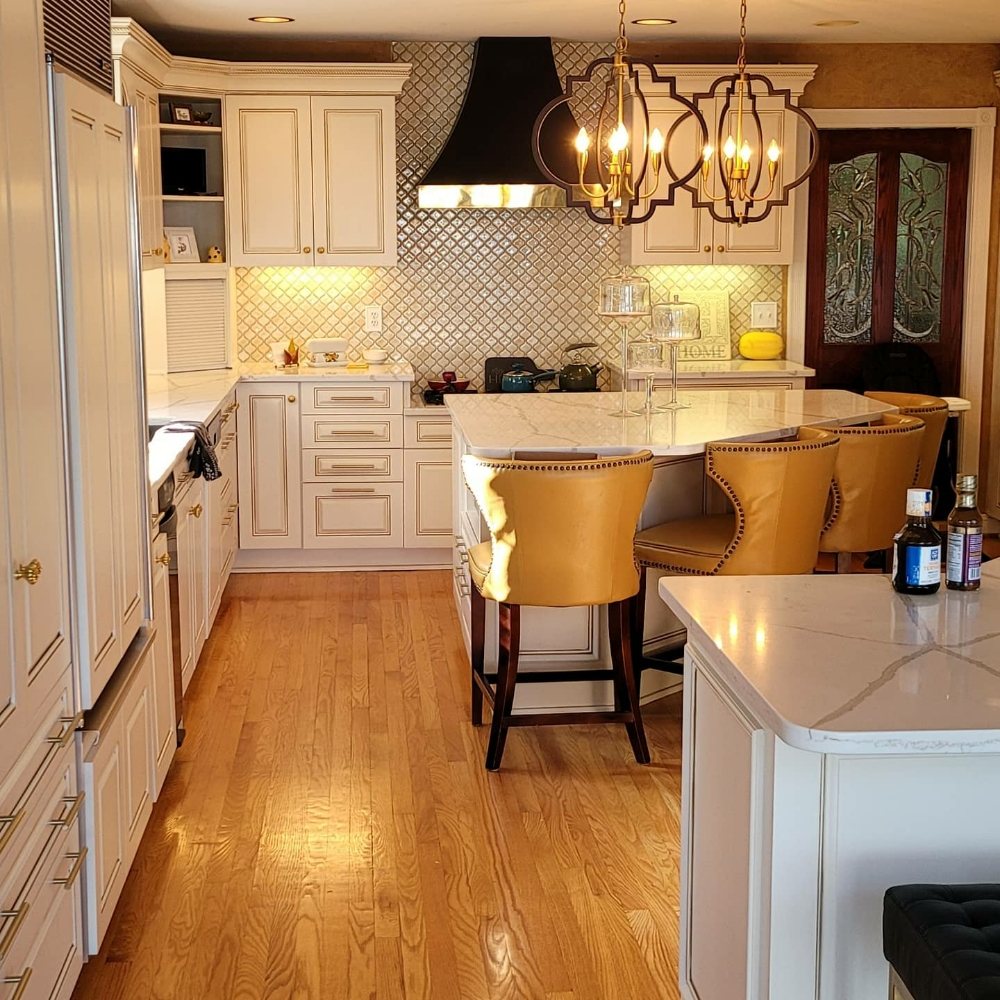 BLUE WATER PAINTING & DECORATING Updated September 2024 19 Photos