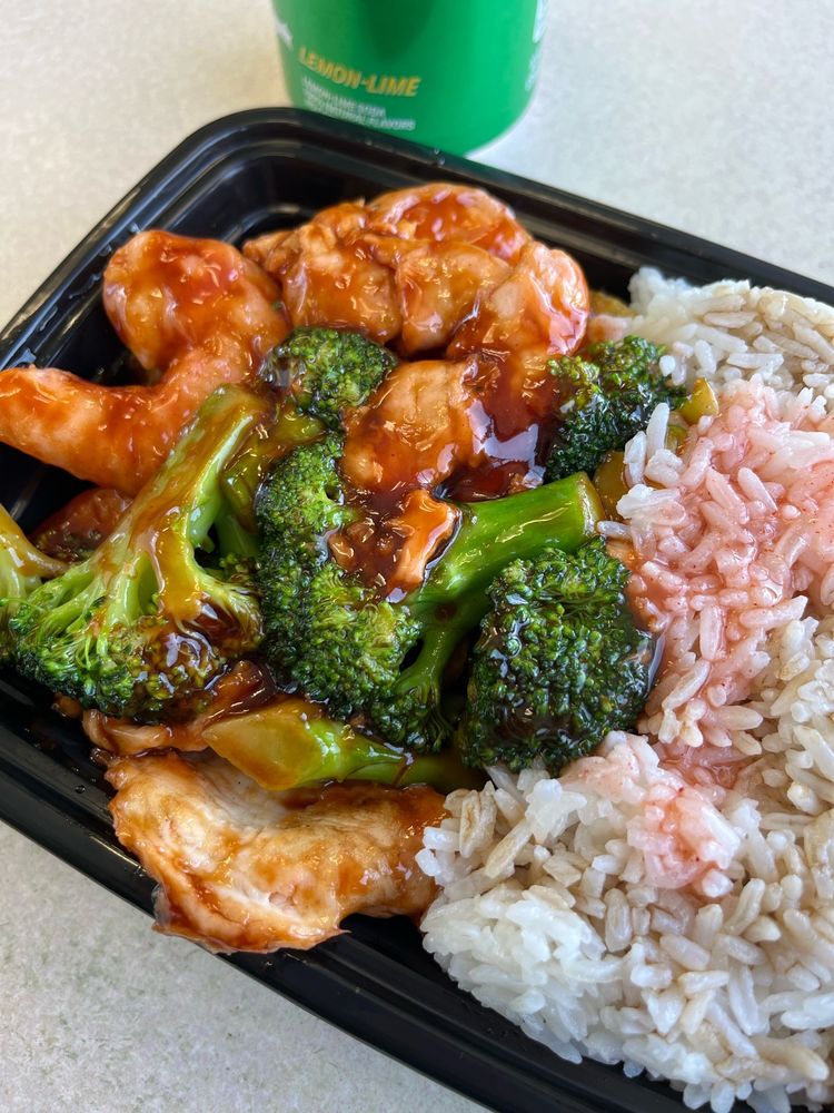 HAPPY FORTUNE II Updated October 2024 20 Photos & 23 Reviews 770