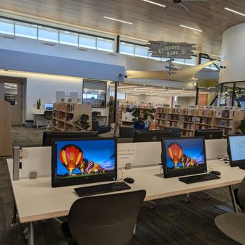 El Centro Public Library - Computers are available for usage. When it is crowded, there are time limitations. - Libraries Near Me - El Centro, California