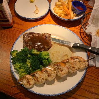 Red Lobster - Seafood Near Me - Wayne, New Jersey