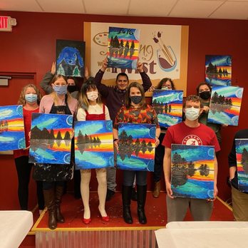 Painting with a Twist - Christmas Party - Paint & Sip Near Me - Nashville, Tennessee Painting with a Twist - Christmas Party - Paint & Sip Near Me - Nashville, Tennessee