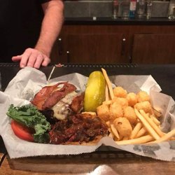 The World’s End Craft Burger Bar - The menu includes crafted burgers, even a healthy turkey burger, salmon, and one of the most amazing selections of beer in the area.