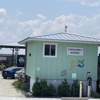 Commander's Shellfish Camp - Outpost building for picnic table area - Bars Near Me - St. Augustine, Florida
