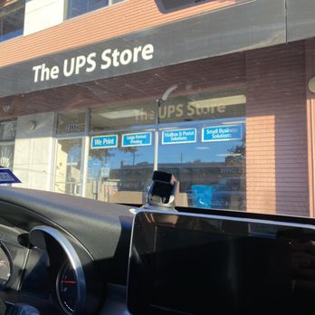 The UPS Store - Closed even though it's 8:15am - Shipping Centers Near Me - Houston, Texas The UPS Store - Closed even though it's 8:15am - Shipping Centers Near Me - Houston, Texas